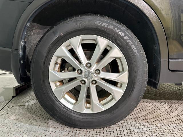 エクストレイル 20X ハイブリッド エマージェンシーブレーキP ナビ ETC バックカメラ 衝突被害軽減システム オートライト LEDヘッドランプ アルミホイール スマートキー 電動格納ミラー シートヒーター ABS パワーウインドウ ドライブレコーダー(40枚目)