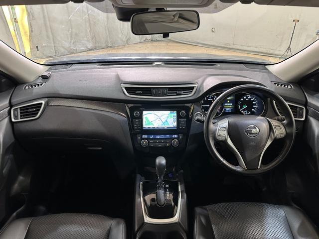 エクストレイル ２０Ｘ　エマージェンシーブレーキパッケージ　ナビ　４ＷＤ　ＥＴＣ　全周囲カメラ　衝突被害軽減システム　ナビ　ＴＶ　オートライト　アルミホイール　スマートキー　アイドリングストップ　シートヒーター　電動格納ミラー　Ｂｌｕｅｔｏｏｔｈ（2枚目）