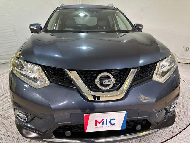 エクストレイル ２０Ｘ　エマージェンシーブレーキパッケージ　ナビ　４ＷＤ　ＥＴＣ　全周囲カメラ　衝突被害軽減システム　ナビ　ＴＶ　オートライト　アルミホイール　スマートキー　アイドリングストップ　シートヒーター　電動格納ミラー　Ｂｌｕｅｔｏｏｔｈ（31枚目）