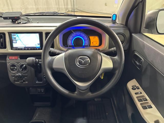 キャロル ＧＳ　４ＷＤ　バックカメラ　ナビ　クリアランスソナー　衝突被害軽減システム　オートライト　キーレスエントリー　アイドリングストップ　シートヒーター　ＡＢＳ　ＥＳＣ　Ｂｌｕｅｔｏｏｔｈ　パワーステアリング（3枚目）