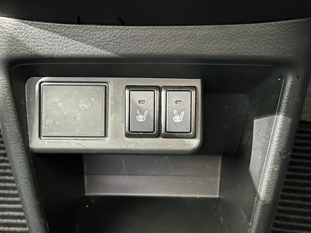 キャロル ＧＳ　４ＷＤ　バックカメラ　ナビ　クリアランスソナー　衝突被害軽減システム　オートライト　キーレスエントリー　アイドリングストップ　シートヒーター　ＡＢＳ　ＥＳＣ　Ｂｌｕｅｔｏｏｔｈ　パワーステアリング（7枚目）