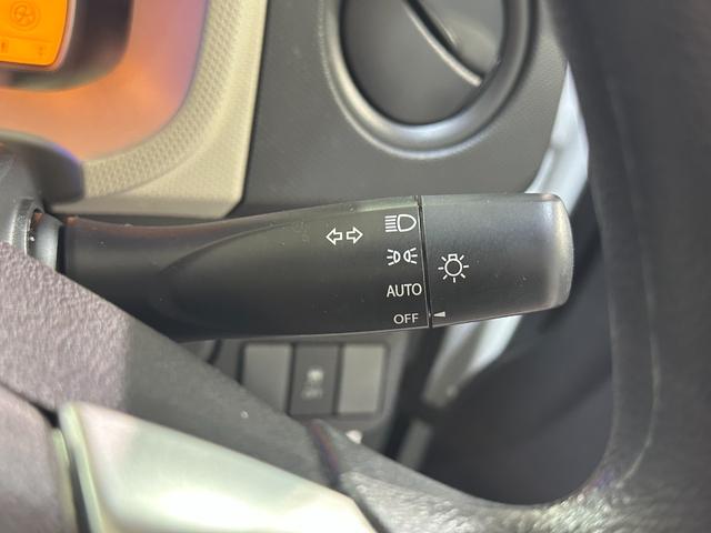 キャロル ＧＳ　４ＷＤ　バックカメラ　ナビ　クリアランスソナー　衝突被害軽減システム　オートライト　キーレスエントリー　アイドリングストップ　シートヒーター　ＡＢＳ　ＥＳＣ　Ｂｌｕｅｔｏｏｔｈ　パワーステアリング（9枚目）