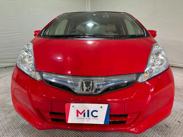 フィットハイブリッド ベースグレード ハイブリッド ドライブレコーダー ETC ナビ オートクルーズコントロール キーレスエントリー CVT 衝突安全ボディ CD ABS エアコン ABS パワーステアリング パワーウインドウ(21枚目)