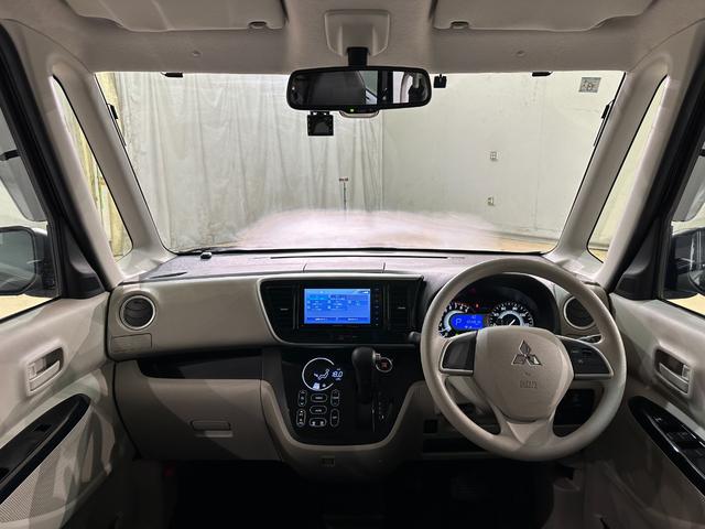 ｅＫスペース Ｔ　セーフティパッケージ　ドライブレコーダー　ＥＴＣ　全周囲カメラ　両側スライド・片側電動　ナビ　ＴＶ　オートクルーズコントロール　衝突被害軽減システム　スマートキー　アイドリングストップ　電動格納ミラー　ベンチシート　ＣＶＴ（2枚目）