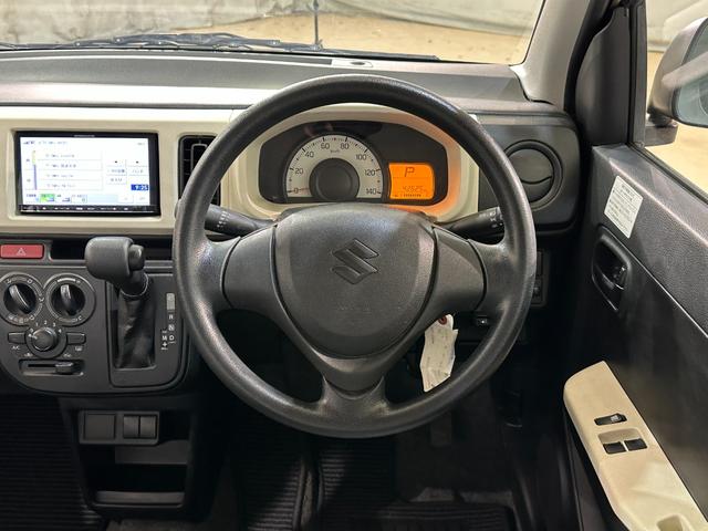 アルト F ETC ナビ キーレスエントリー AT ABS ESC 衝突安全ボディ エアコン パワーステアリング パワーウィンドウ エアバッグ(3枚目)