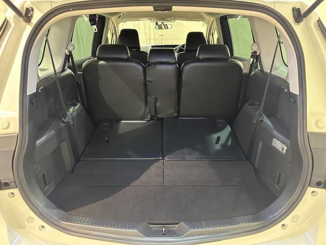 プレマシー ２０Ｅ　ＥＴＣ　バックカメラ　ナビ　ＴＶ　両側電動スライドドア　オートライト　スマートキー　アイドリングストップ　電動格納ミラー　ＡＴ　アルミホイール　ＣＤ　ＤＶＤ再生　ＵＳＢ　ＡＢＳ　エアバック（30枚目）