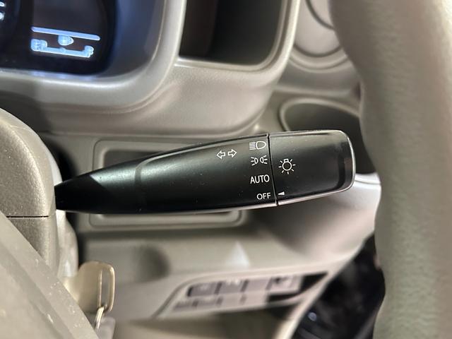 NV100クリッパーバン DX GLセーフティパッケージ AT 衝突被害軽減システム クリアランスソナー ETC ナビ TV バックカメラ 両側スライドドア 電動格納ミラー オートライト ESC エアコン Bluetooth パワーウインドウ(9枚目)