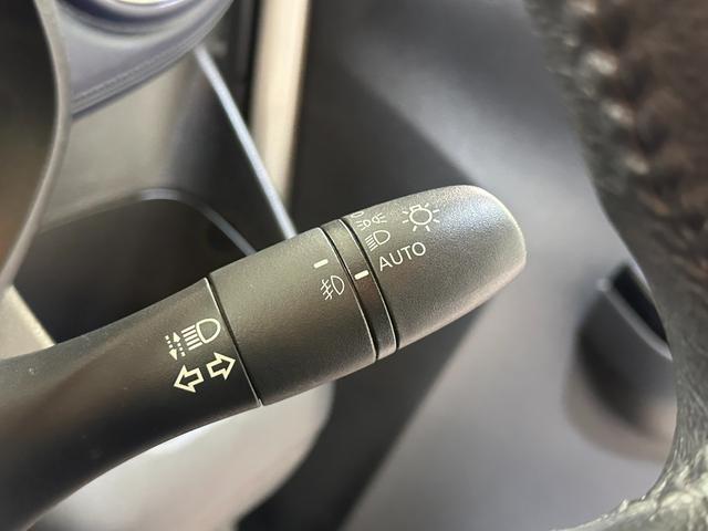 デイズ ハイウェイスター　Ｘ　４ＷＤ　ＥＴＣ　バックカメラ　ナビ　クリアランスソナー　衝突被害軽減システム　オートライト　ＬＥＤヘッドランプ　スマートキー　アイドリングストップ　電動格納ミラー　シートヒーター　ベンチシート　ＣＶＴ（9枚目）