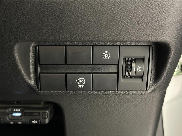 デイズ ハイウェイスター　Ｘ　４ＷＤ　ＥＴＣ　バックカメラ　ナビ　クリアランスソナー　衝突被害軽減システム　オートライト　ＬＥＤヘッドランプ　スマートキー　アイドリングストップ　電動格納ミラー　シートヒーター　ベンチシート　ＣＶＴ（10枚目）