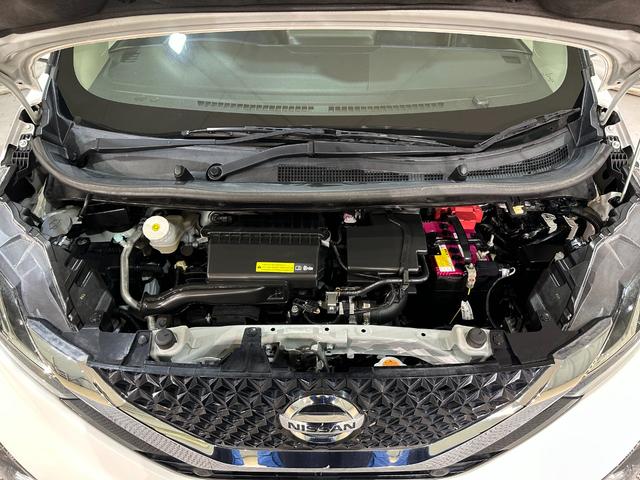 デイズ ハイウェイスター　Ｘ　４ＷＤ　ＥＴＣ　バックカメラ　ナビ　クリアランスソナー　衝突被害軽減システム　オートライト　ＬＥＤヘッドランプ　スマートキー　アイドリングストップ　電動格納ミラー　シートヒーター　ベンチシート　ＣＶＴ（19枚目）