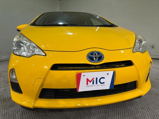 アクア S ETC ナビ TV キーレスエントリー 電動格納ミラー シートヒーター CVT 衝突安全ボディ ABS ESC CD DVD再生 エアコン ABS エアバッグ パワーウインドウ Bluetooth(24枚目)