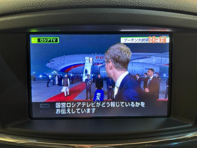 エルグランド 350ハイウェイスター ハーフレザー ドライブレコーダー ETC 全周囲カメラ ナビ TV クリアランスソナー 両側電動スライドドア オートライト HID 電動リアゲート スマートキー 後席モニター 3列シート オットマン(6枚目)