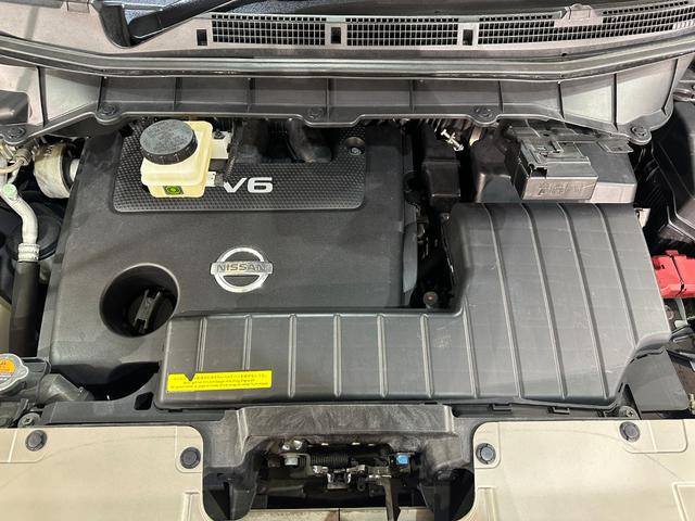 エルグランド 350ハイウェイスター ハーフレザー ドライブレコーダー ETC 全周囲カメラ ナビ TV クリアランスソナー 両側電動スライドドア オートライト HID 電動リアゲート スマートキー 後席モニター 3列シート オットマン(19枚目)