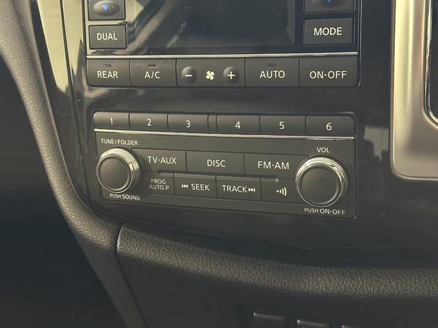 エルグランド 350ハイウェイスター ハーフレザー ドライブレコーダー ETC 全周囲カメラ ナビ TV クリアランスソナー 両側電動スライドドア オートライト HID 電動リアゲート スマートキー 後席モニター 3列シート オットマン(27枚目)