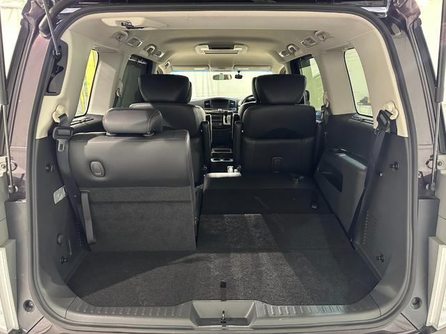 エルグランド 350ハイウェイスター ハーフレザー ドライブレコーダー ETC 全周囲カメラ ナビ TV クリアランスソナー 両側電動スライドドア オートライト HID 電動リアゲート スマートキー 後席モニター 3列シート オットマン(31枚目)