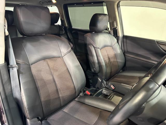 エルグランド 350ハイウェイスター ハーフレザー ドライブレコーダー ETC 全周囲カメラ ナビ TV クリアランスソナー 両側電動スライドドア オートライト HID 電動リアゲート スマートキー 後席モニター 3列シート オットマン(33枚目)