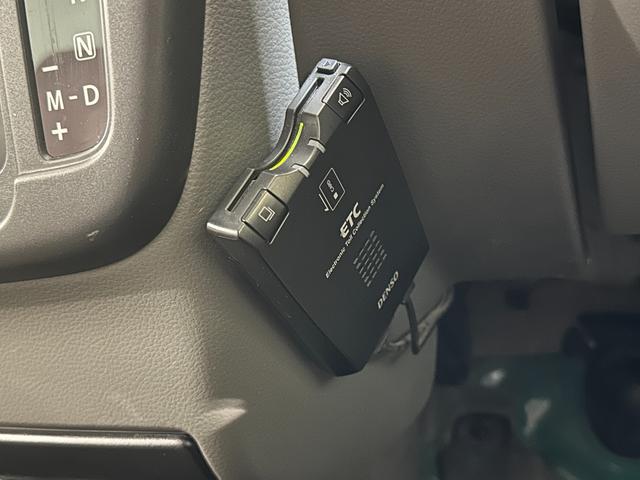 エブリイ ジョイン 4WD ハイルーフ AT ETC 両側スライドドア キーレスエントリー 電動格納ミラー 盗難防止システム ABS エアコン パワーステアリング パワーウィンドウ 運転席エアバッグ(5枚目)