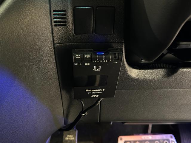 ヴェルファイア 2.4Z ゴールデンアイズ ワンオーナー ハーフレザー ドライブレコーダー ETC バックカメラ ナビ TV オートクルーズコントロール オートライト HID サンルーフ 電動リアゲート スマートキー(8枚目)