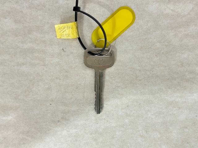 ライトエースバン DX 両側スライドドア CD USB ミュージックプレイヤー接続可 ABS エアコン 運転席エアバッグ 助手席エアバッグ パワーステアリング(8枚目)