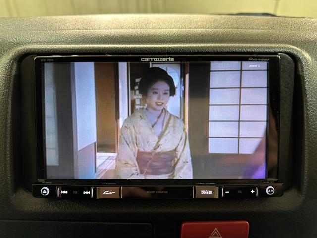 ハイエースバン DX DX ドライブレコーダー ETC バックカメラ ナビ TV 衝突被害軽減システム 両側スライドドア オートマチックハイビーム キーレスエントリー 電動格納ミラー AT CD パワーステアリング(6枚目)