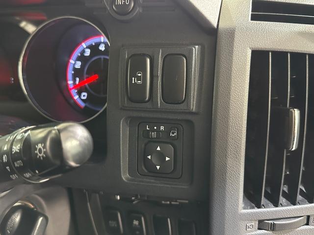 デリカD:5 C2G-NAVIPKG ドライブレコーダー ETC ナビ オートクルーズコントロール 両側スライド・片側電動 オートライト HID スマートキー 電動格納ミラー 3列シート Wエアコン アルミホイール CD DVD再生(12枚目)