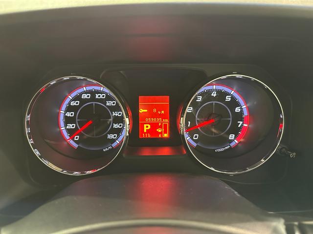 デリカD:5 C2G-NAVIPKG ドライブレコーダー ETC ナビ オートクルーズコントロール 両側スライド・片側電動 オートライト HID スマートキー 電動格納ミラー 3列シート Wエアコン アルミホイール CD DVD再生(40枚目)