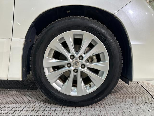 アルファード 240S リミテッド ETC バックカメラ ナビ TV クリアランスソナー 両側電動スライドドア オートライト HID スマートキー 電動格納ミラー 後席モニター オットマン CVT アルミホイール CD DVD再生(44枚目)