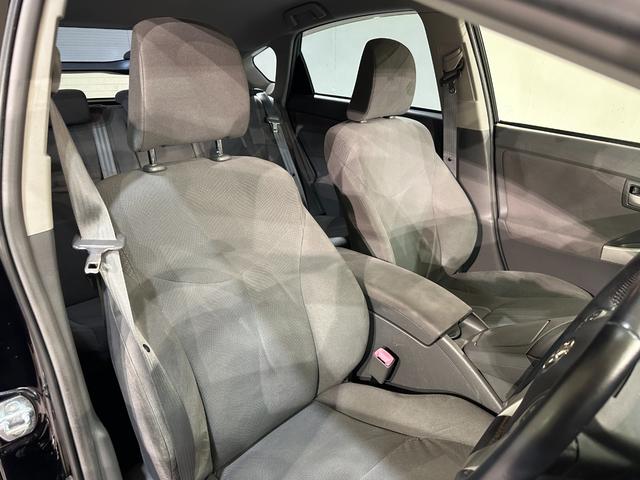 プリウス Sツーリングセレクション ETC バックカメラ ナビ TV アルミホイール オートライト LEDヘッドランプ ヘッドライトウォッシャー CVT スマートキー 電動格納ミラー CD DVD再生 パワーステアリング(29枚目)