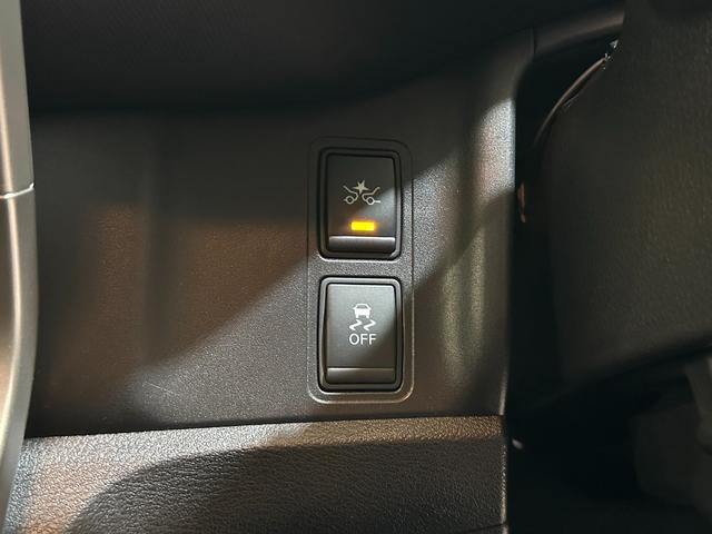 セレナ X ドライブレコーダー ETC 全周囲カメラ ナビ TV アダプティブクルーズコントロール パークアシスト 衝突被害軽減システム 両側電動スライドドア スマートキー アイドリングストップ Wエアコン(6枚目)