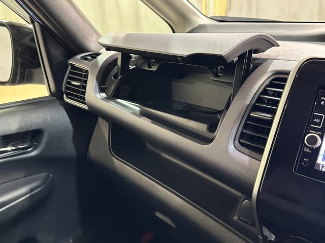 セレナ X ドライブレコーダー ETC 全周囲カメラ ナビ TV アダプティブクルーズコントロール パークアシスト 衝突被害軽減システム 両側電動スライドドア スマートキー アイドリングストップ Wエアコン(34枚目)