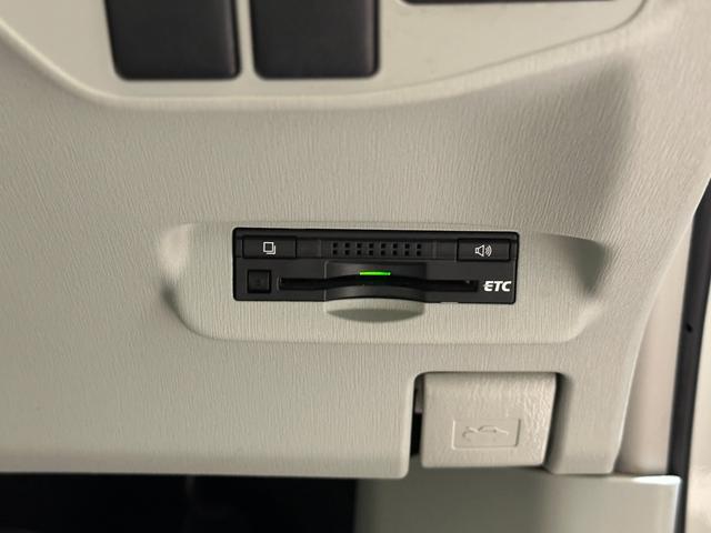 プリウス S ナビ ETC バックカメラ TV アルミホイール オートライト HID CVT スマートキー 電動格納ミラー CD DVD再生 Bluetooth 衝突安全ボディ ABS ESC エアコン(6枚目)