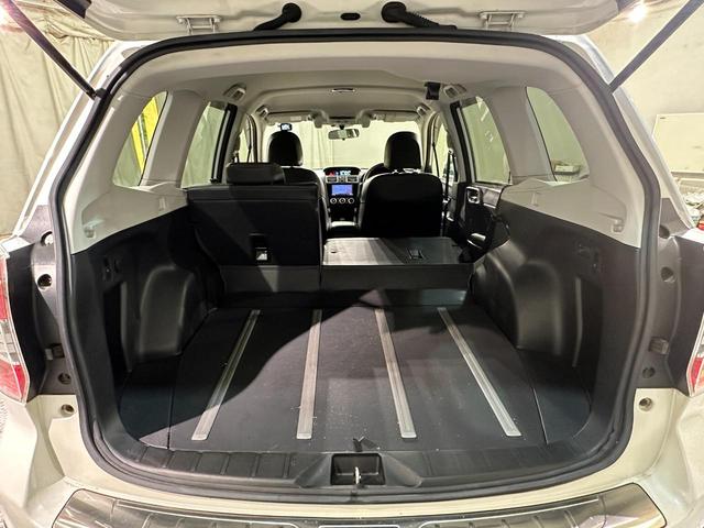 フォレスター Ｘ－ブレイク　バックモニター　ナビ　ＴＶ　Ｂｌｕｅｔｏｏｔｈ　ドライブレコーダー　アダプティブクルーズコントロール　オートライト　オートエアコン　アイドリングストップ　シートヒーター　ＵＳＢ　パワーシート（32枚目）