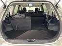 Ｓ　ＥＴＣ　バックカメラ　ナビ　ＴＶ　オートライト　後席モニター　スマートキー　電動格納ミラー　３列シート　ＣＶＴ　盗難防止システム　衝突安全ボディ　ＡＢＳ　ＥＳＣ　ＣＤ　ＤＶＤ再生（31枚目）