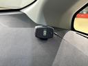 接触を未然に防ぐ、クリアランスソナー搭載です。車を守るためには必須のアイテムですね。