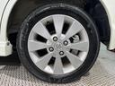 Ｘ　ナビ　ＴＶ　ＨＩＤ　スマートキー　電動格納ミラー　ベンチシート　ＣＶＴ　盗難防止システム　ＡＢＳ　ＣＤ　ＤＶＤ再生　アルミホイール　衝突安全ボディ　エアコン　パワーウインドウ　パワーステアリング（42枚目）