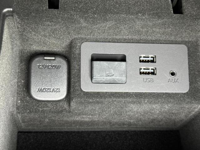 アテンザワゴン ４ＷＤ　ＸＤ　Ｌパッケージ　新品タイヤ／保証書／純正　８インチ　ＳＤナビ／アイアクティブセンス（マツダ）／シートエアコン／３６０°ビューモニター／車線逸脱防止支援システム／シート　フルレザー／ヘッドランプ　ＬＥＤ／ＥＴＣ　ターボ（44枚目）