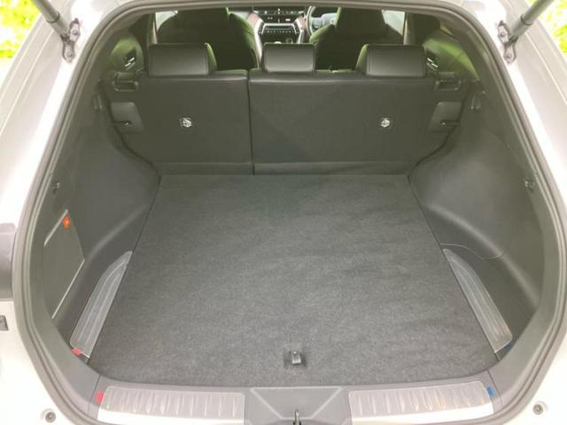 ハリアーハイブリッド 4WD Zレザーパッケージ JBL/保証書/純正 12.3インチ メモリーナビ/デジタルインナーミラー/トヨタセーフティセンス/シートエアコン/車線逸脱防止支援システム/シート 合皮/電動バックドア/ヘッドランプ LED 4WD(8枚目)