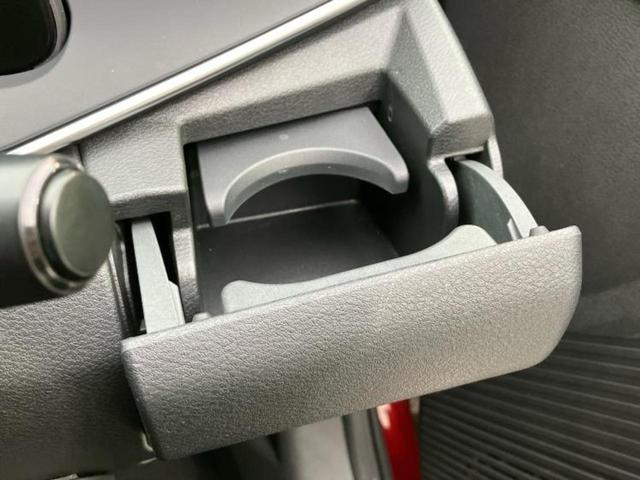 ノート Ｘ　保証書／純正　ＳＤナビ／インテリジェントルームミラー／エマージェンシーブレーキ／アラウンドビューモニター／車線逸脱防止支援システム／ドライブレコーダー　純正／ヘッドランプ　ＬＥＤ／ＵＳＢジャック（42枚目）