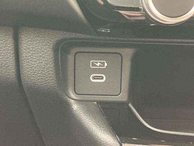 ヴェゼル ｅＨＥＶ　Ｚ　保証書／社外　９インチ　ＳＤナビ／衝突安全装置／シートヒーター／車線逸脱防止支援システム／電動バックドア／ヘッドランプ　ＬＥＤ／ＵＳＢジャック／ＥＴＣ／ＥＢＤ付ＡＢＳ／横滑り防止装置　ワンオーナー（48枚目）