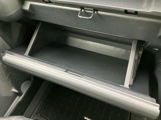 シエンタ ハイブリッドＺ　新品タイヤ／モデリスタエアロ／保証書／ディスプレイオーディオ＋ナビ１０インチ／トヨタセーフティセンス／両側電動スライドドア／シートヒーター　前席／パノラミックビューモニター　衝突被害軽減システム（49枚目）