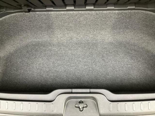 セレナ eパワーハイウェイスターV 新品タイヤ/保証書/純正 9インチ メモリーナビ/フリップダウンモニター 純正 11インチ/エマージェンシーブレーキ/両側電動スライドドア/シートヒーター 前席/アラウンドビューモニター 全周囲カメラ(27枚目)