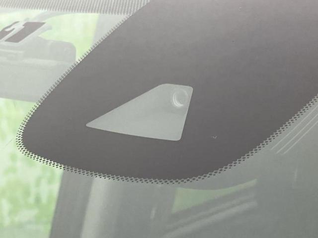 セレナ eパワーハイウェイスターV 新品タイヤ/保証書/純正 9インチ メモリーナビ/フリップダウンモニター 純正 11インチ/エマージェンシーブレーキ/両側電動スライドドア/シートヒーター 前席/アラウンドビューモニター 全周囲カメラ(40枚目)