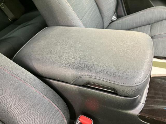 クラウンハイブリッド ハイブリッドアスリートS 新品タイヤ/純正 8インチ SDナビ/シートヒーター/ヘッドランプ LED/Bluetooth接続/ETC/EBD付ABS/横滑り防止装置/クルーズコントロール/バックモニター/フルセグTV(32枚目)