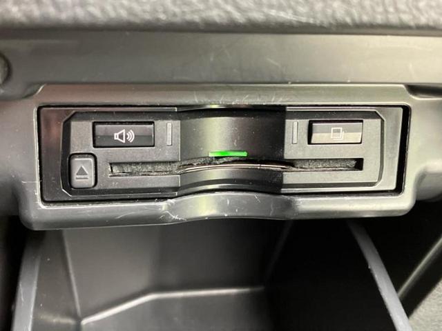 ヴェルファイア 2.4Z 新品タイヤ/社外 9インチ SDナビ/フリップダウンモニター 社外 10.2インチ/両側電動スライドドア/ヘッドランプ LED/Bluetooth接続/ETC/EBD付ABS/横滑り防止装置(28枚目)