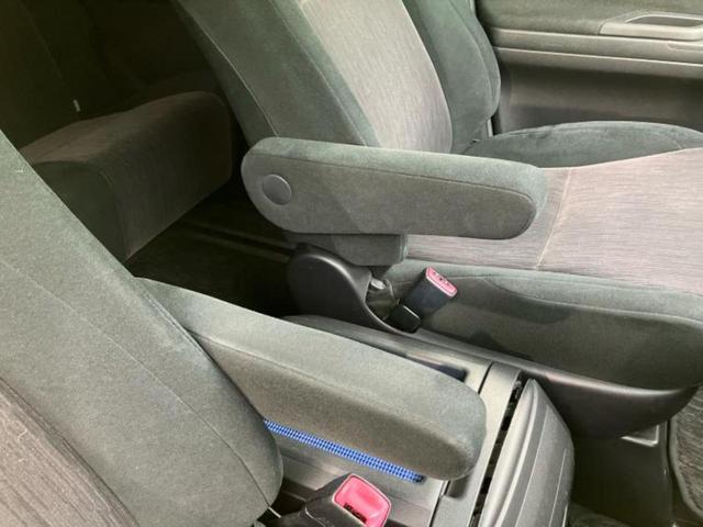 ヴェルファイア 2.4Z 新品タイヤ/社外 9インチ SDナビ/フリップダウンモニター 社外 10.2インチ/両側電動スライドドア/ヘッドランプ LED/Bluetooth接続/ETC/EBD付ABS/横滑り防止装置(34枚目)