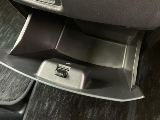 ヴェルファイア 2.4Z 新品タイヤ/社外 9インチ SDナビ/フリップダウンモニター 社外 10.2インチ/両側電動スライドドア/ヘッドランプ LED/Bluetooth接続/ETC/EBD付ABS/横滑り防止装置(43枚目)