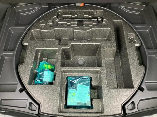 カローラクロス ハイブリッドＺ　新品タイヤ／モデリスタエアロ／保証書／ディスプレイオーディオ９インチ／トヨタセーフティセンス／シートヒーター　前席／車線逸脱防止支援システム／シート　ハーフレザー／電動バックドア　衝突被害軽減システム（25枚目）