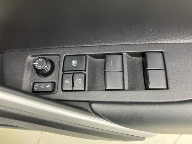 カローラクロス ハイブリッドＺ　新品タイヤ／モデリスタエアロ／保証書／ディスプレイオーディオ９インチ／トヨタセーフティセンス／シートヒーター　前席／車線逸脱防止支援システム／シート　ハーフレザー／電動バックドア　衝突被害軽減システム（30枚目）