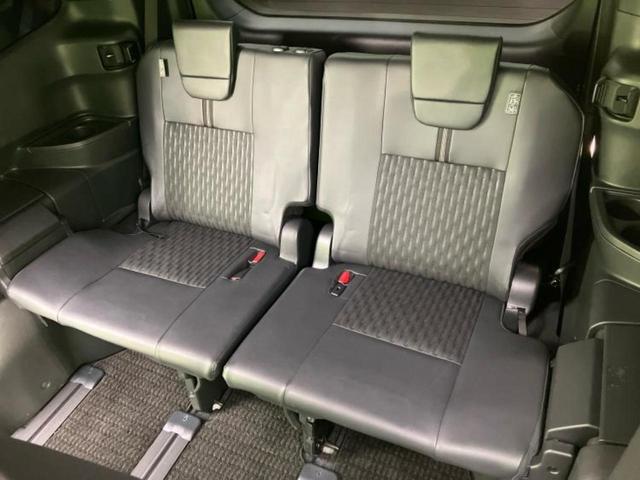 ノア S-Z モデリスタエアロ/保証書/ディスプレイオーディオ10.5インチ/フリップダウンモニター 純正 13.2インチ/デジタルインナーミラー/トヨタセーフティセンス/両側電動スライドドア 衝突被害軽減システム(19枚目)