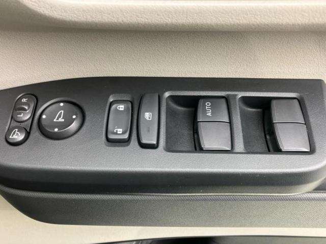 N-BOX ヒョウジュン 保証書/社外 メモリーナビ/ホンダセンシング/電動スライドドア/車線逸脱防止支援システム/ヘッドランプ LED/USBジャック/Bluetooth接続/ETC/EBD付ABS/横滑り防止装置(18枚目)